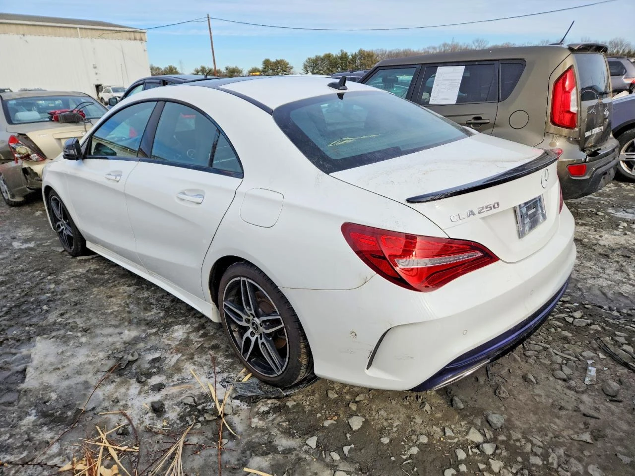 Mercedes-Benz CLA 250 4MATIC, снимка 2 - Автомобили и джипове - 53748116