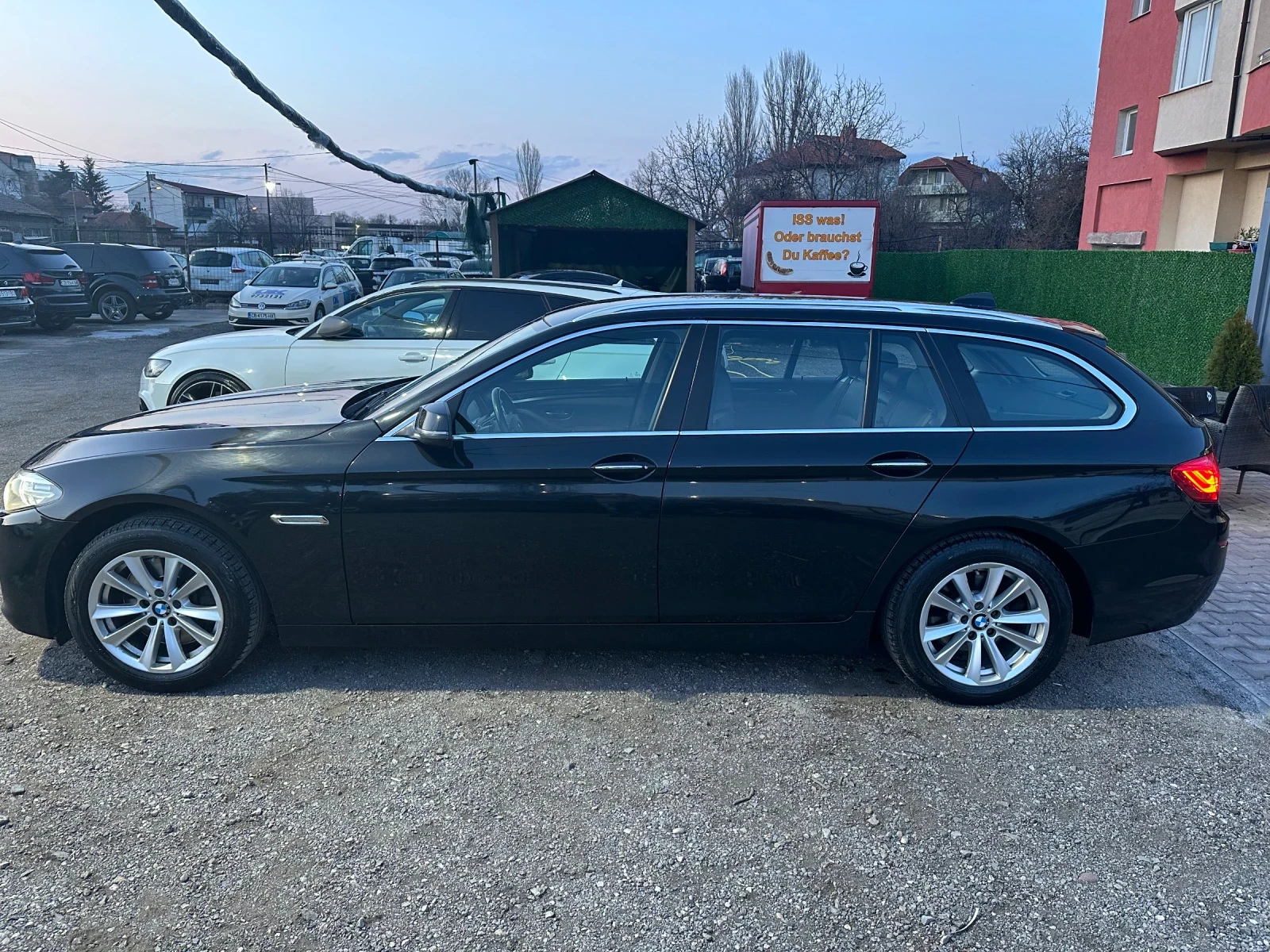 BMW 530 FULL ЕКСТРИ ЗА МОДЕЛА, снимка 7 - Автомобили и джипове - 53866275