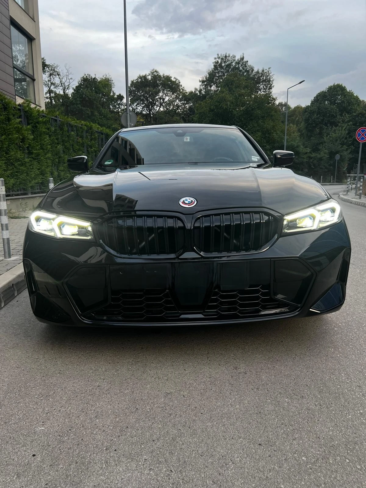 BMW 330 330e xDrive, снимка 2 - Автомобили и джипове - 54040977