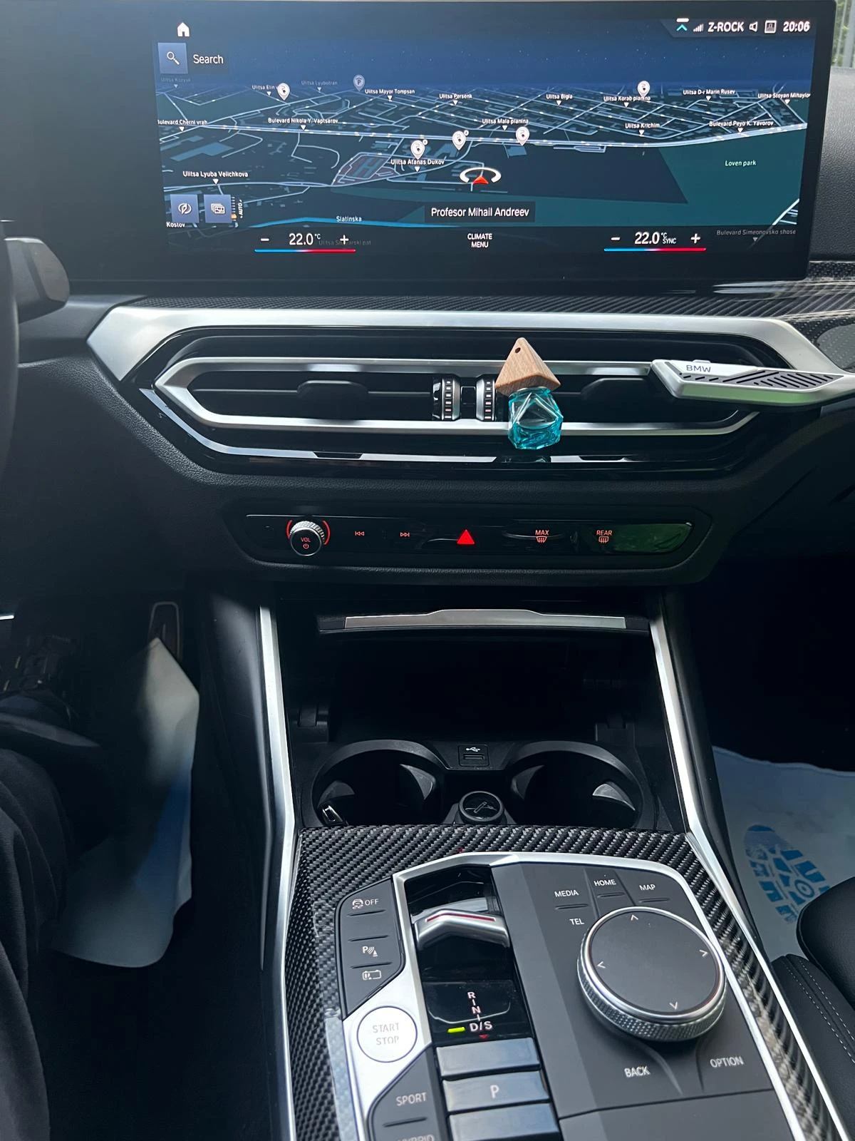 BMW 330 330e xDrive, снимка 7 - Автомобили и джипове - 54040977