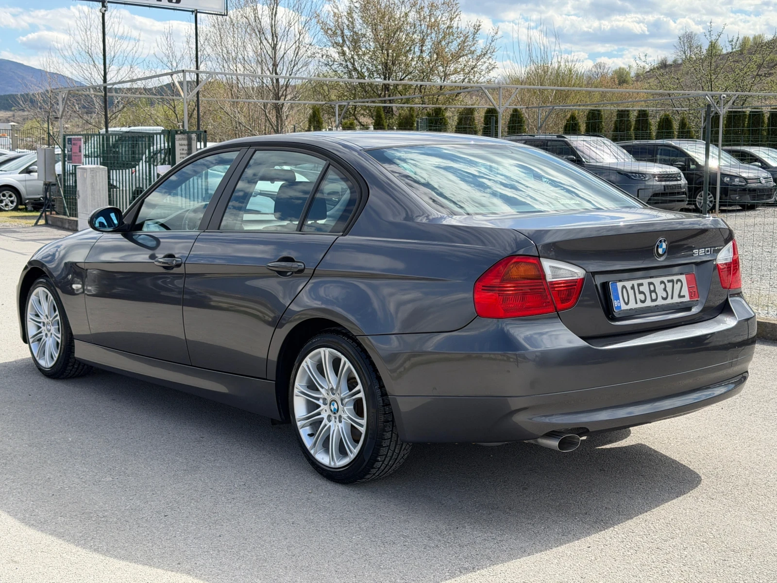 BMW 320 86.000 km, снимка 4 - Автомобили и джипове - 54318355