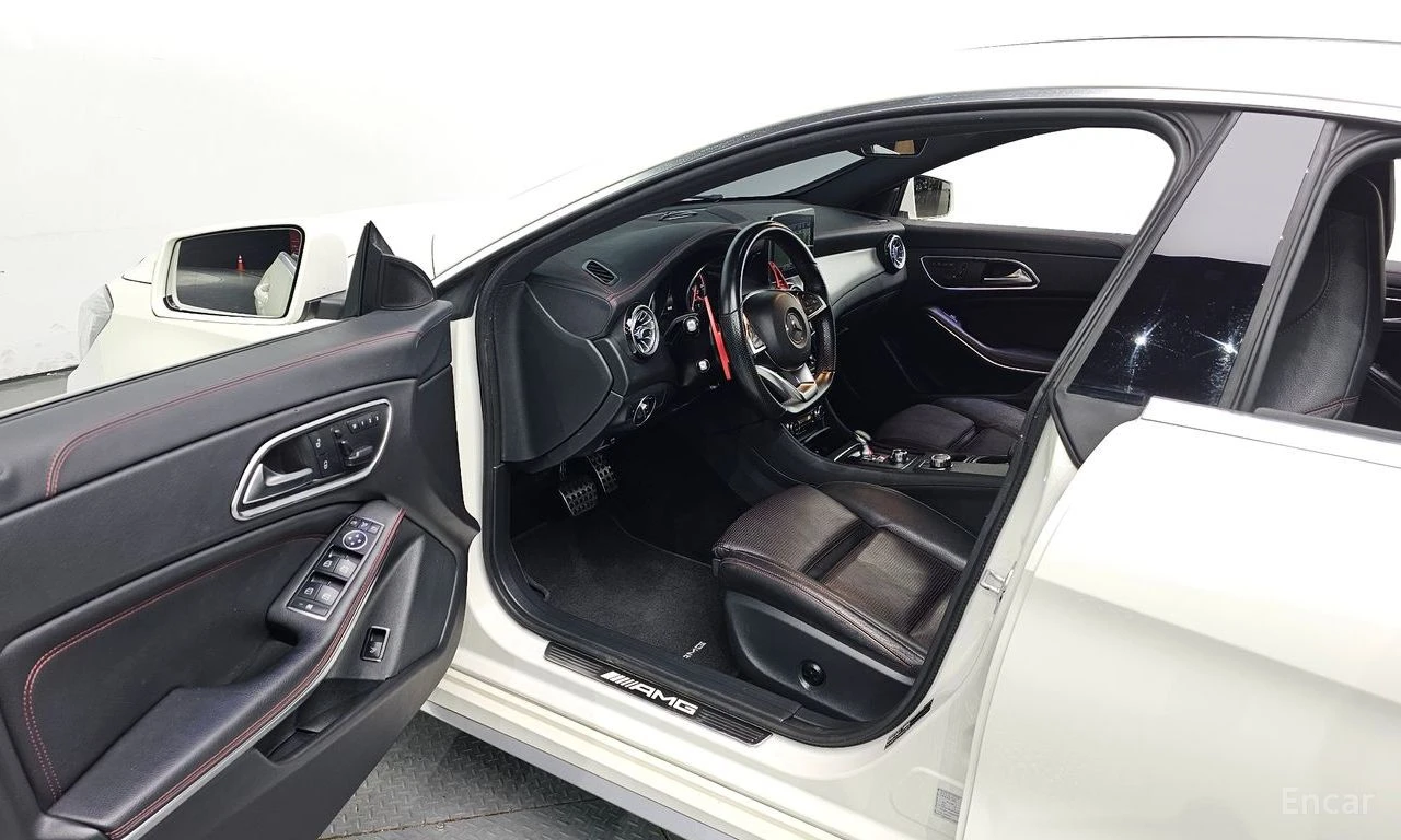 Mercedes-Benz CLA 45 AMG 4MATIC* , снимка 5 - Автомобили и джипове - 54627566
