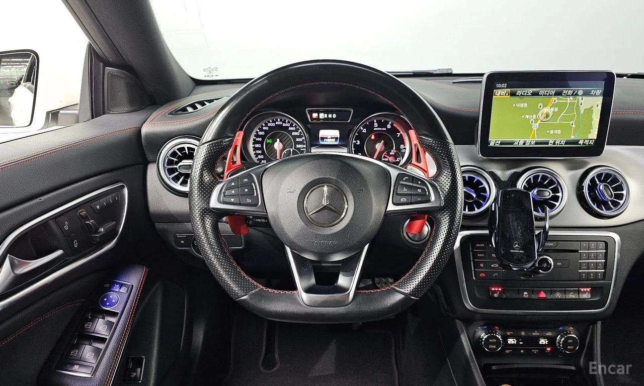 Mercedes-Benz CLA 45 AMG 4MATIC* , снимка 8 - Автомобили и джипове - 54627566