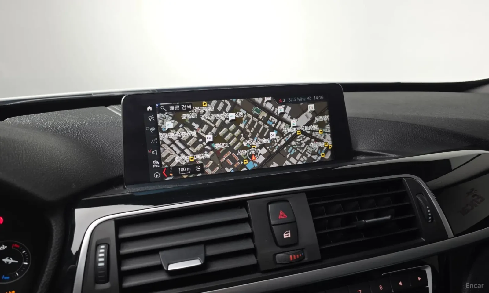 BMW 320 GT / Navi / Camera, снимка 12 - Автомобили и джипове - 54647730