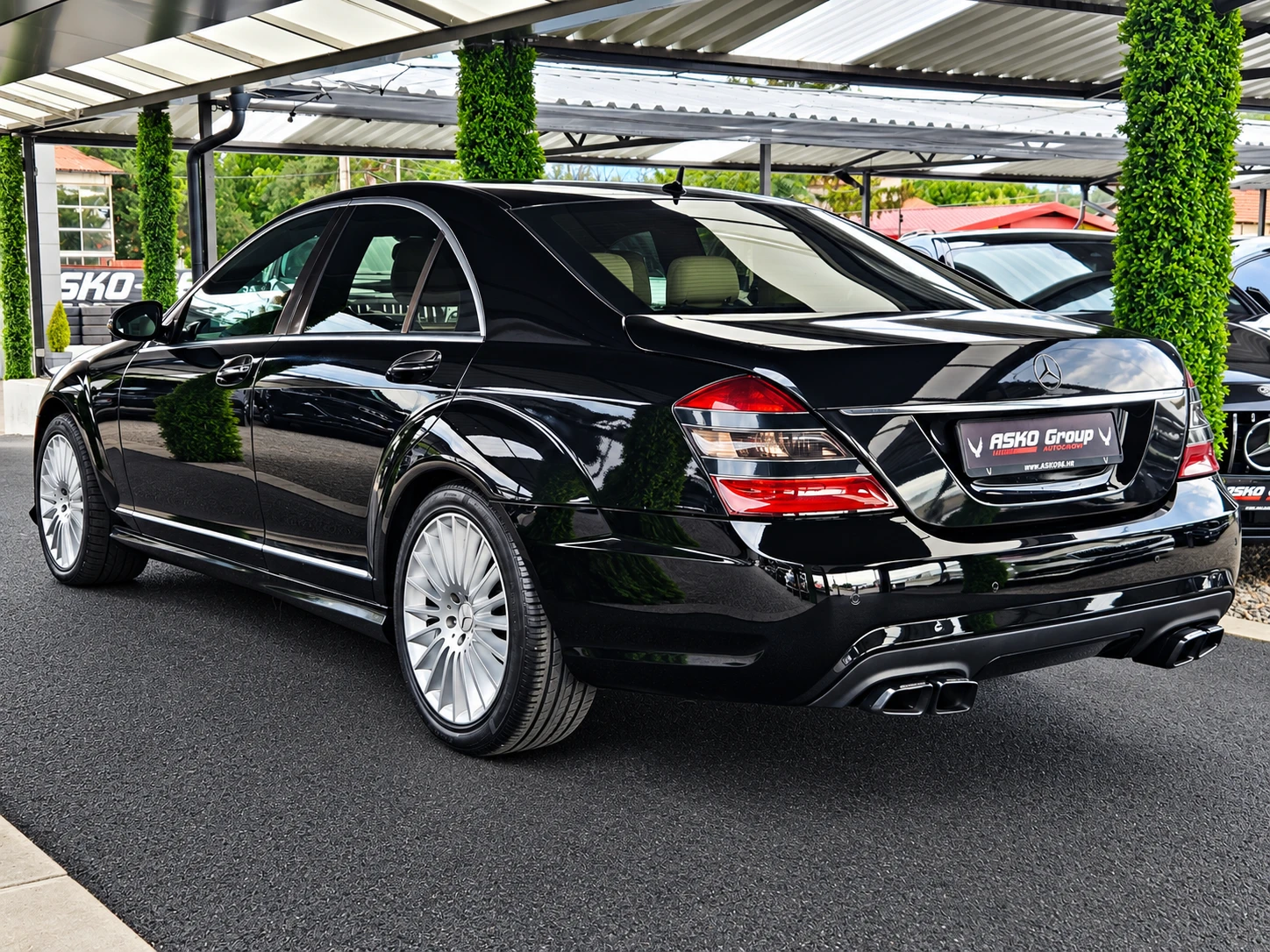 Mercedes-Benz S 320 AMG/BLACK EDITION/ПОДГРЕВ/МЕМОRY/AUTO HOLD/AIRMATI, снимка 8 - Автомобили и джипове - 55406459