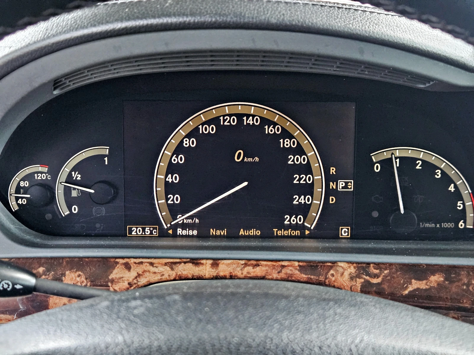 Mercedes-Benz S 320 AMG/BLACK EDITION/ПОДГРЕВ/МЕМОRY/AUTO HOLD/AIRMATI, снимка 9 - Автомобили и джипове - 55406459