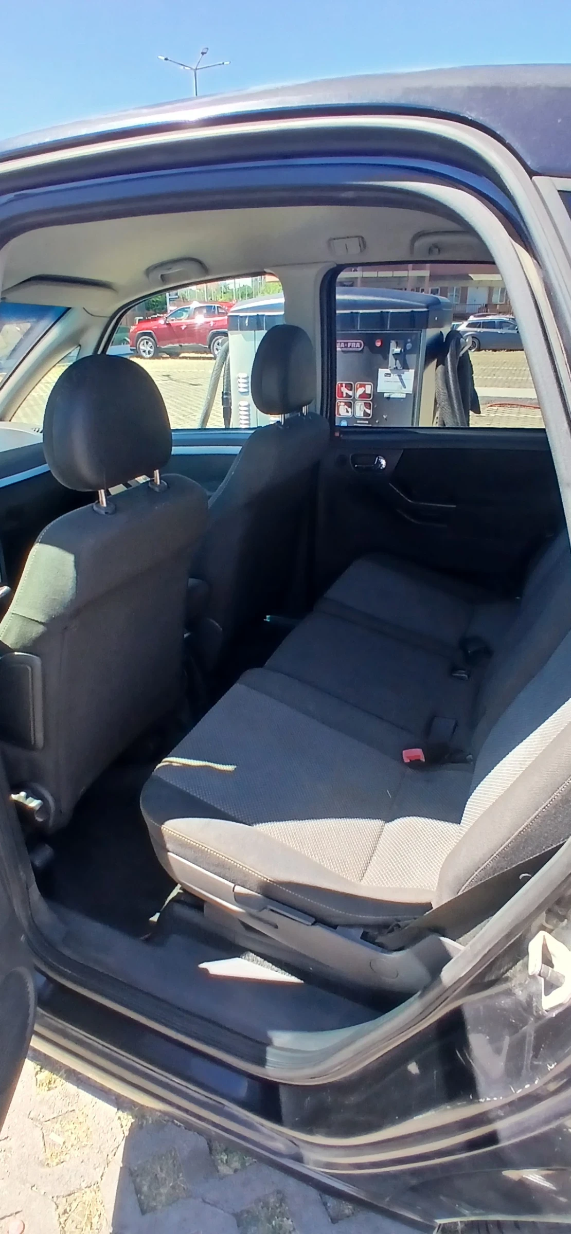 Opel Meriva, снимка 4 - Автомобили и джипове - 55679216
