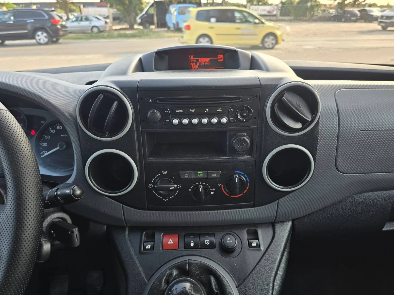 Citroen Berlingo Maxi/EU6/1.6hdi, снимка 10 - Автомобили и джипове - 55790884