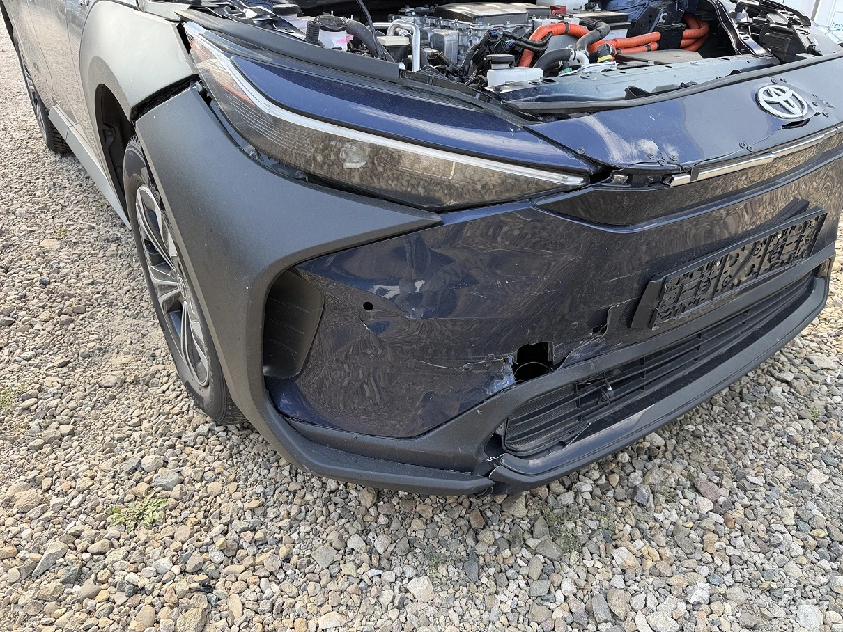 Toyota bZ4X 71kWh* Business* 500km* 150kw | Mobile.bg � ����������� 11