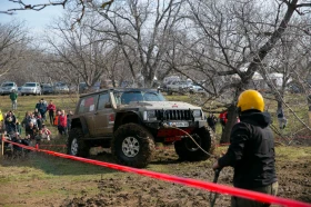 Jeep Cherokee UNIMOG + M57 project, снимка 14