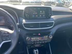 Hyundai Tucson * Luxury * 360 * PANO * ПОДГРЕВ, снимка 9