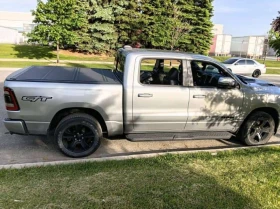 Dodge RAM 1500 * Sport * CARFAX * ПАНО * KEYLESS * ПОДГРЕВ, снимка 3