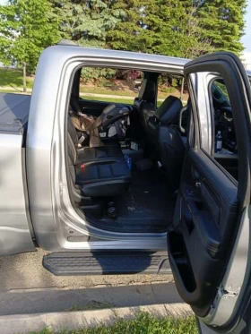 Dodge RAM 1500 * Sport * CARFAX * ПАНО * KEYLESS * ПОДГРЕВ, снимка 6
