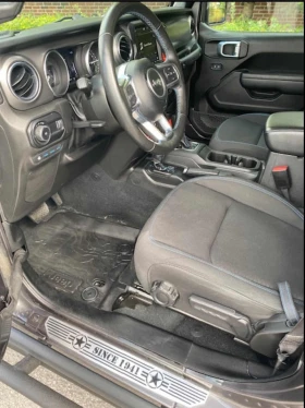 Jeep Wrangler 4xe Rubicon * * CARFAX * *   * *  | Mobile.bg    6