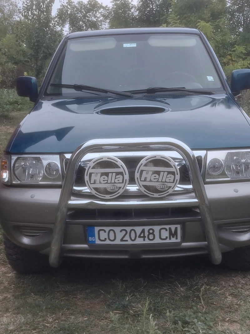 Nissan Terrano, снимка 1 - Автомобили и джипове - 47196256