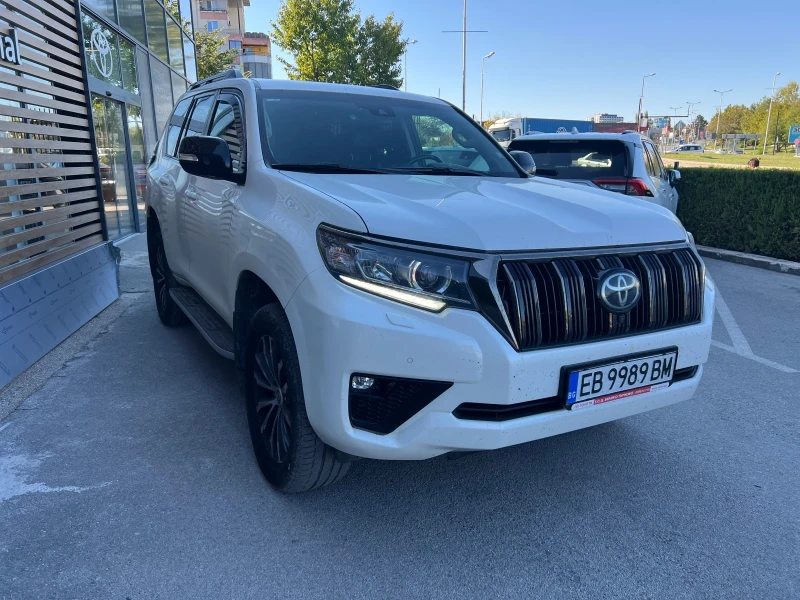 Toyota Land cruiser 150 Special Edition 2.8 D4D, снимка 2 - Автомобили и джипове - 47632289