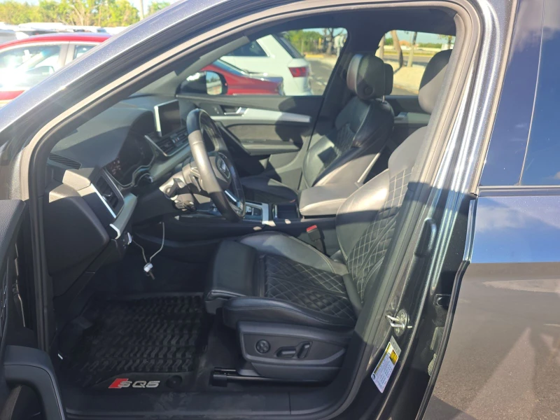 Audi SQ5 PREMIUM* PLUS* MATRIX* ДИГИТАЛНО* ТАБЛО* 360КАМЕРА, снимка 11 - Автомобили и джипове - 52835678