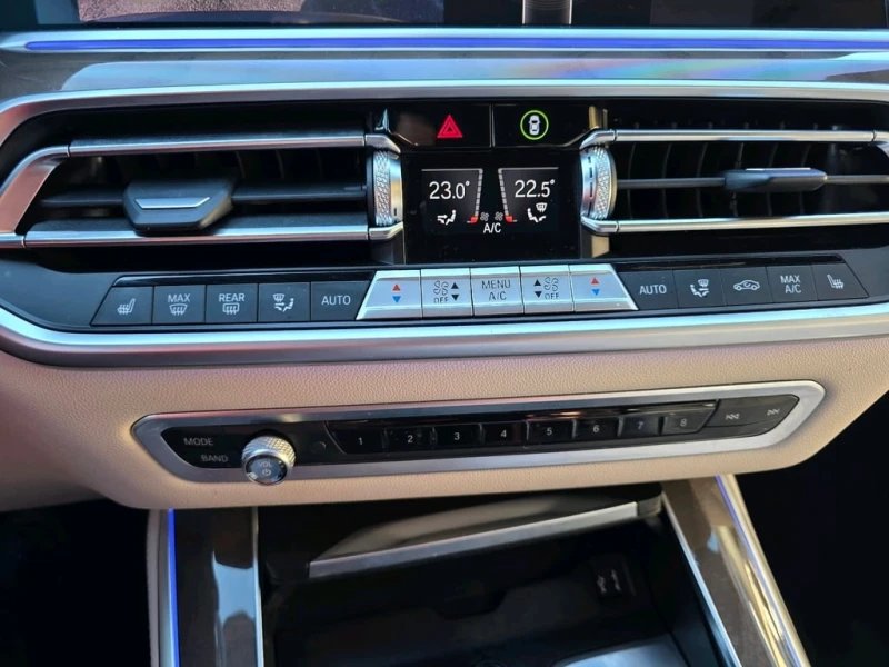 BMW X5 * XDrive40i PREMIUM ENHANCED PACKAGE/ M SPORT PACK, снимка 16 - Автомобили и джипове - 52726494