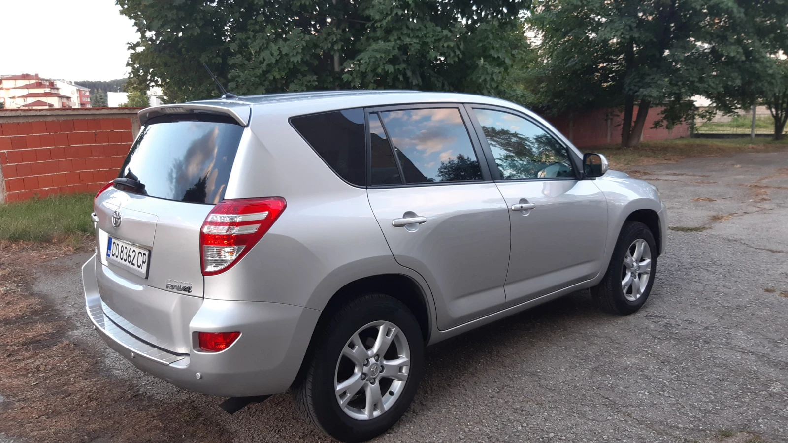 Toyota Rav4 2.2 , D-4D, 4х4, 118000км - изображение 5