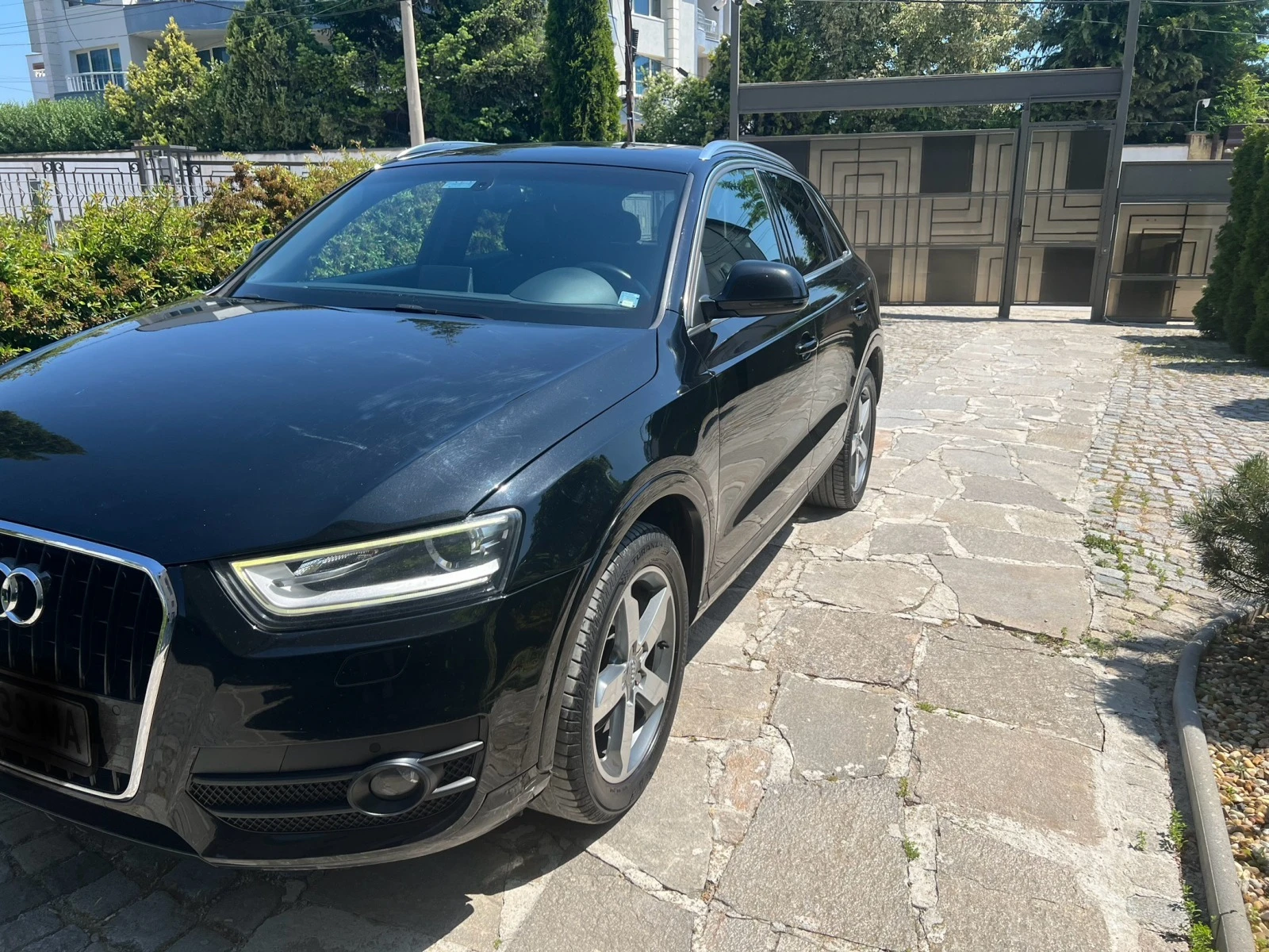 Audi Q3 2.0 TFSI - изображение 2