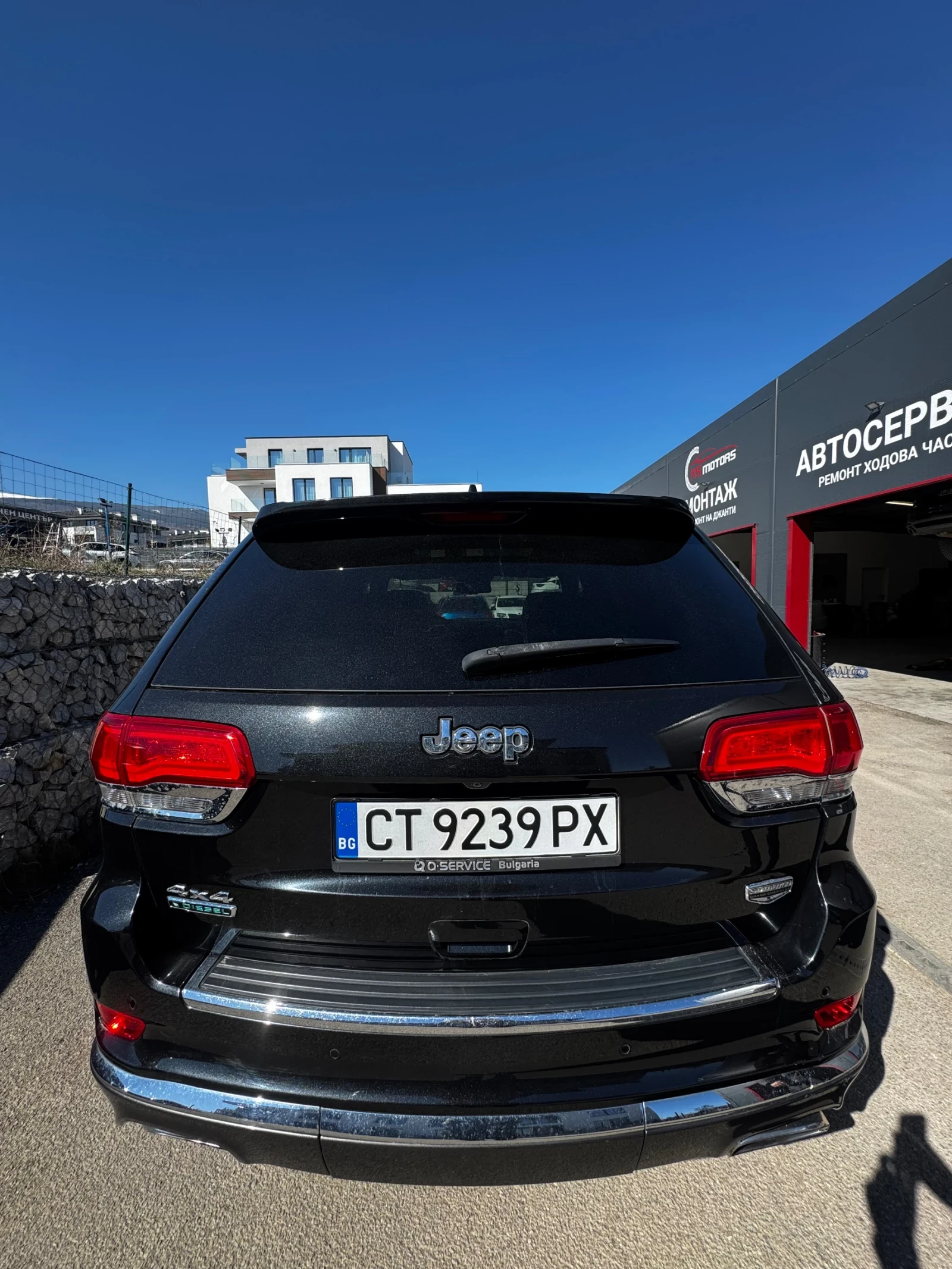 Jeep Grand cherokee 3.0 CRD Summit 8ZF - изображение 4