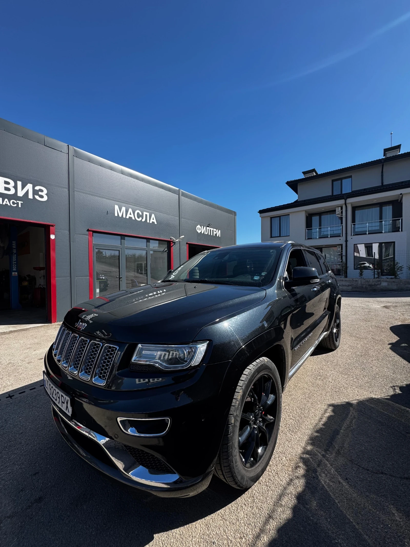 Jeep Grand cherokee 3.0 CRD Summit 8ZF - изображение 2