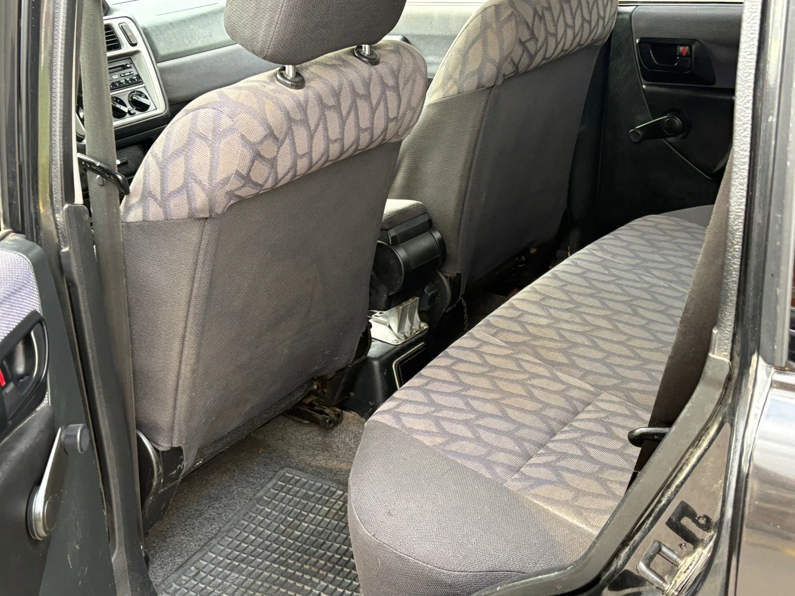 Mitsubishi Pajero pinin  - изображение 5