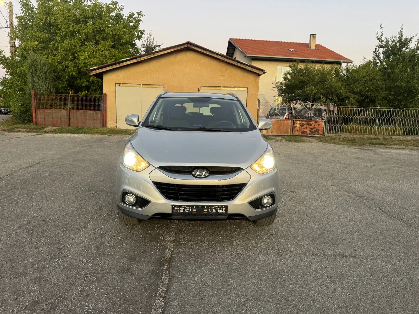 Hyundai IX35 2.0CRDI 4WD  - изображение 8