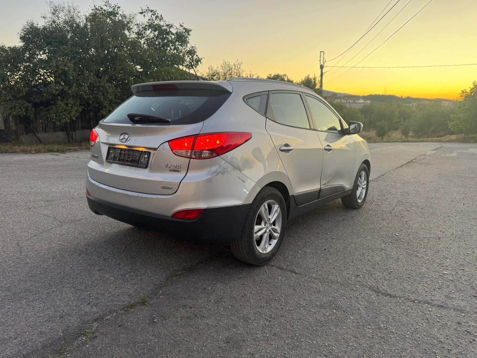 Hyundai IX35 2.0CRDI 4WD  - изображение 3