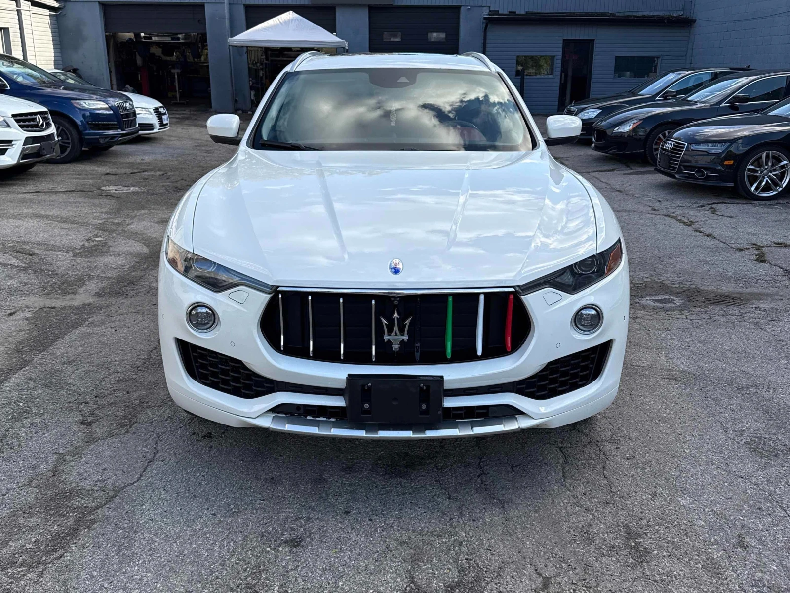 Maserati Levante  * * CARFAX * * АВТО КРЕДИТ * *  - изображение 4