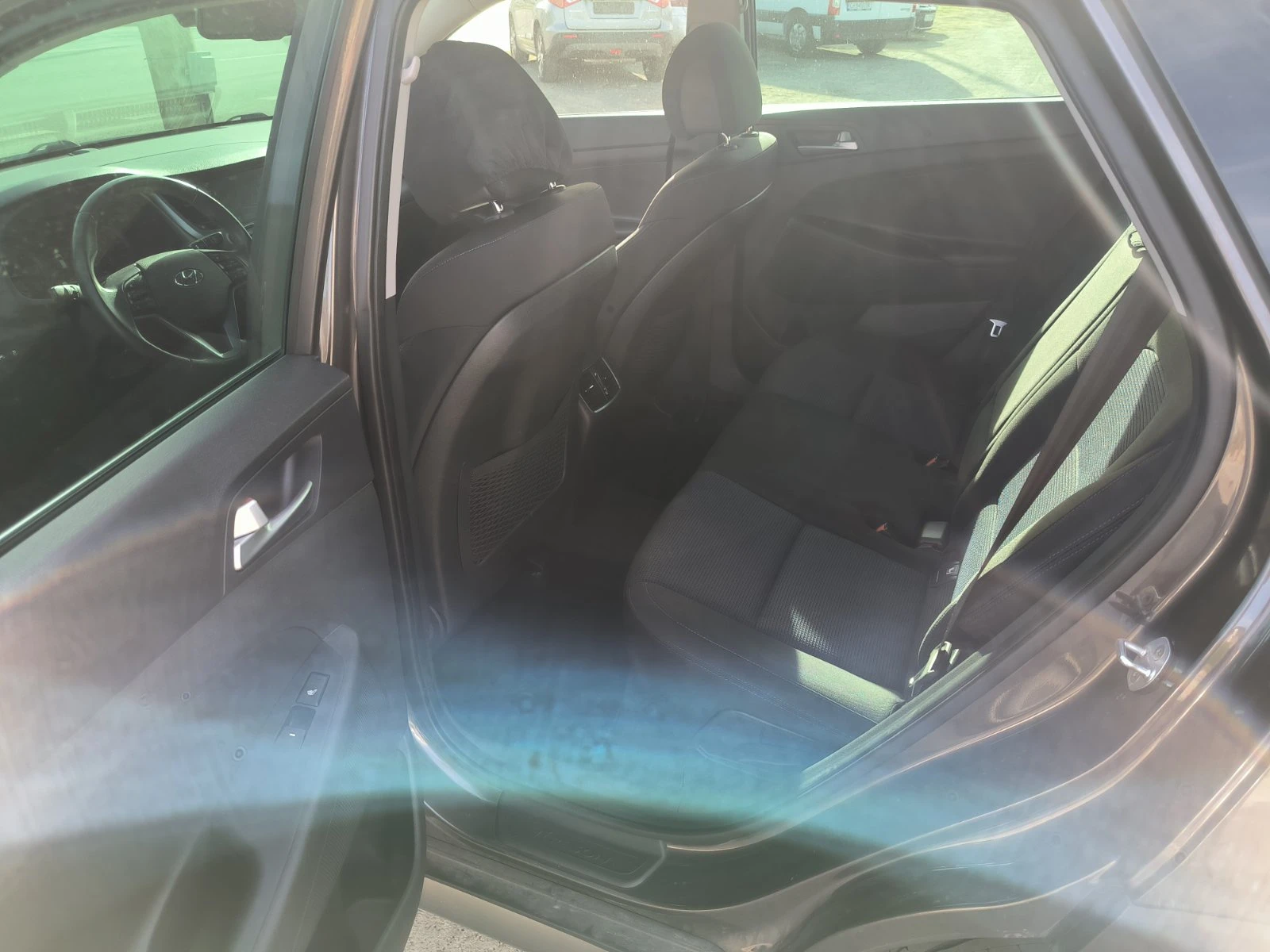 Hyundai Tucson 4x4-Navi-Kamera-Keyless-Euro-6B  | Mobile.bg   16