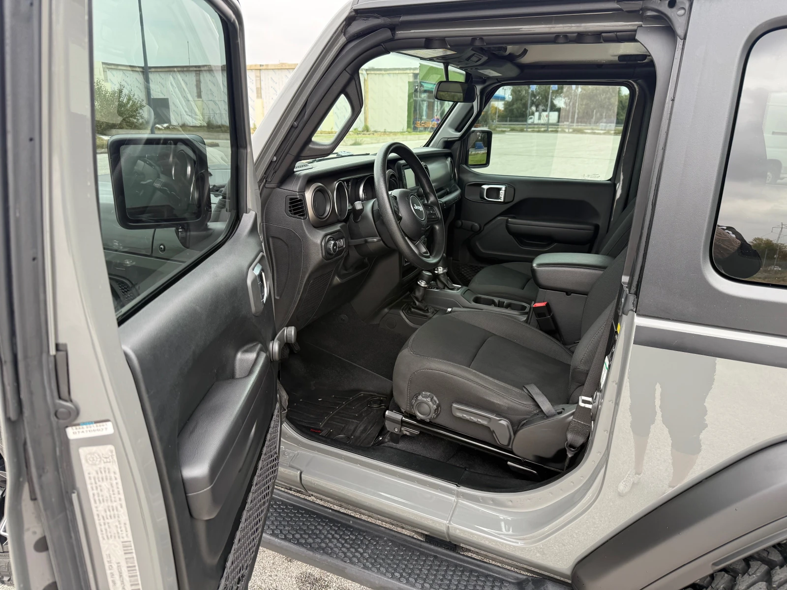 Jeep Wrangler 3.6i-SPORT-95000kmTOP | Mobile.bg   9