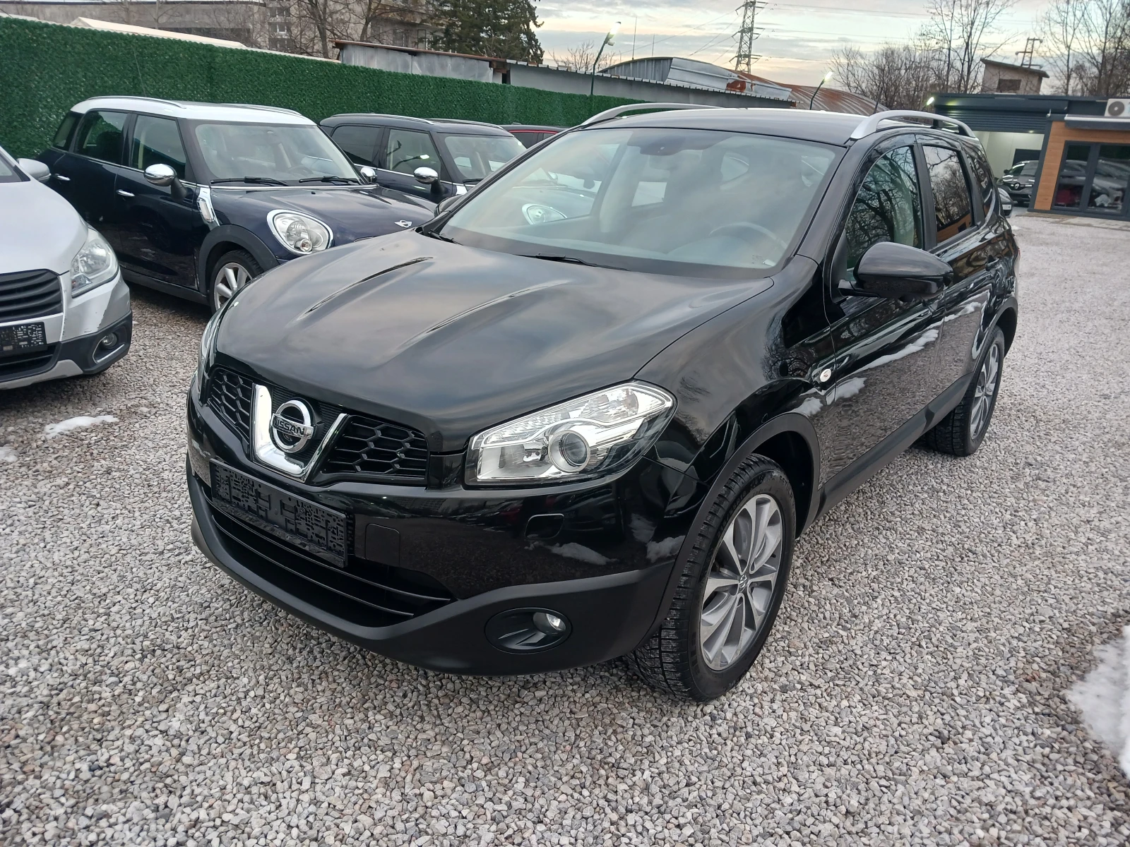 Nissan Qashqai + 2= 2.0 I= 4x4= FULL=  | Mobile.bg � ����������� 2