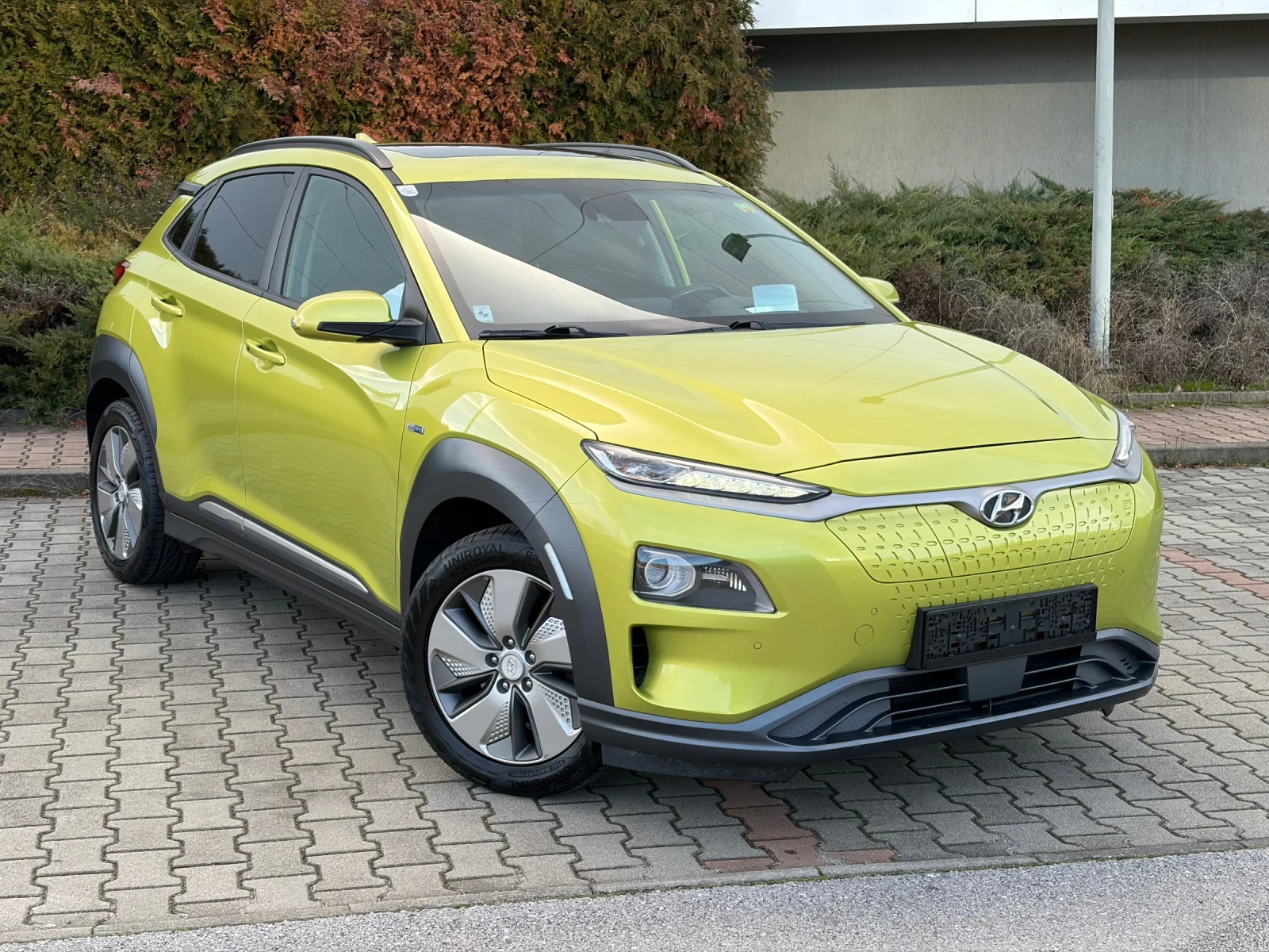 Hyundai Kona PREMIUM 64kw 204pc TERMOPOMPA!!! SOH 99% FUL!!!