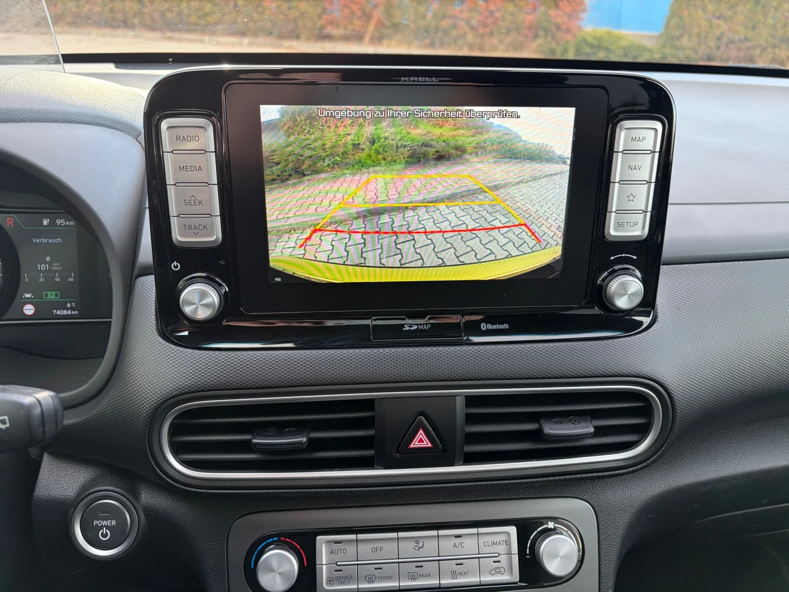 Hyundai Kona PREMIUM 64kw 204pc TERMOPOMPA!!! SOH 99% FUL!!!, снимка 9 - Автомобили и джипове - 53729216