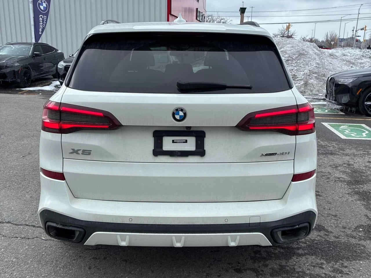 BMW X5 * xDrive40i * Дистроник* Обдухване* Хед-Ъп* Лазери, снимка 4 - Автомобили и джипове - 53816827