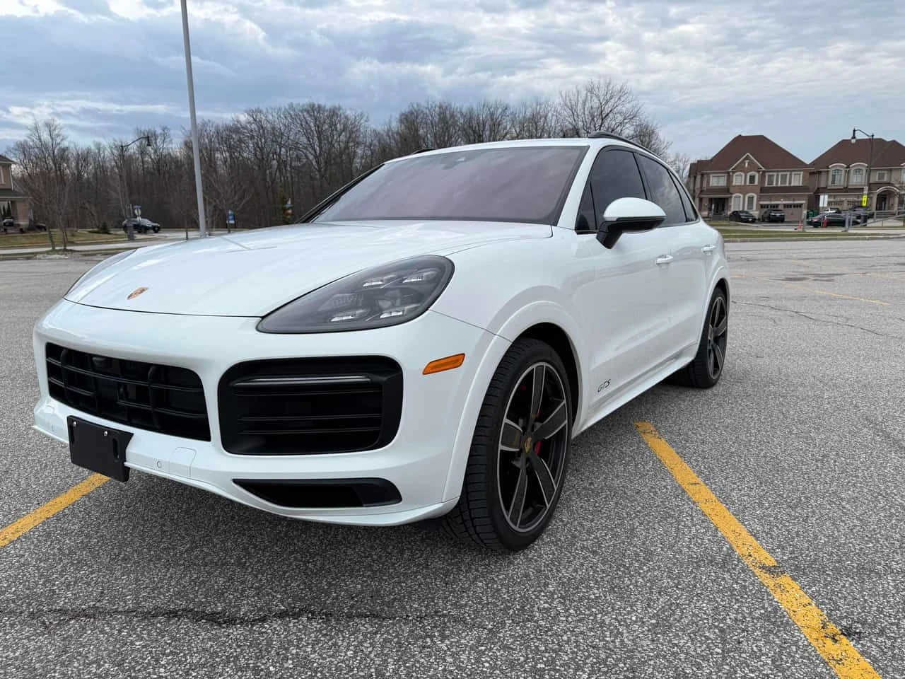 Porsche Cayenne * GTS * ПАНОРАМА* КАМЕРА* ДИСТРОНИК* 