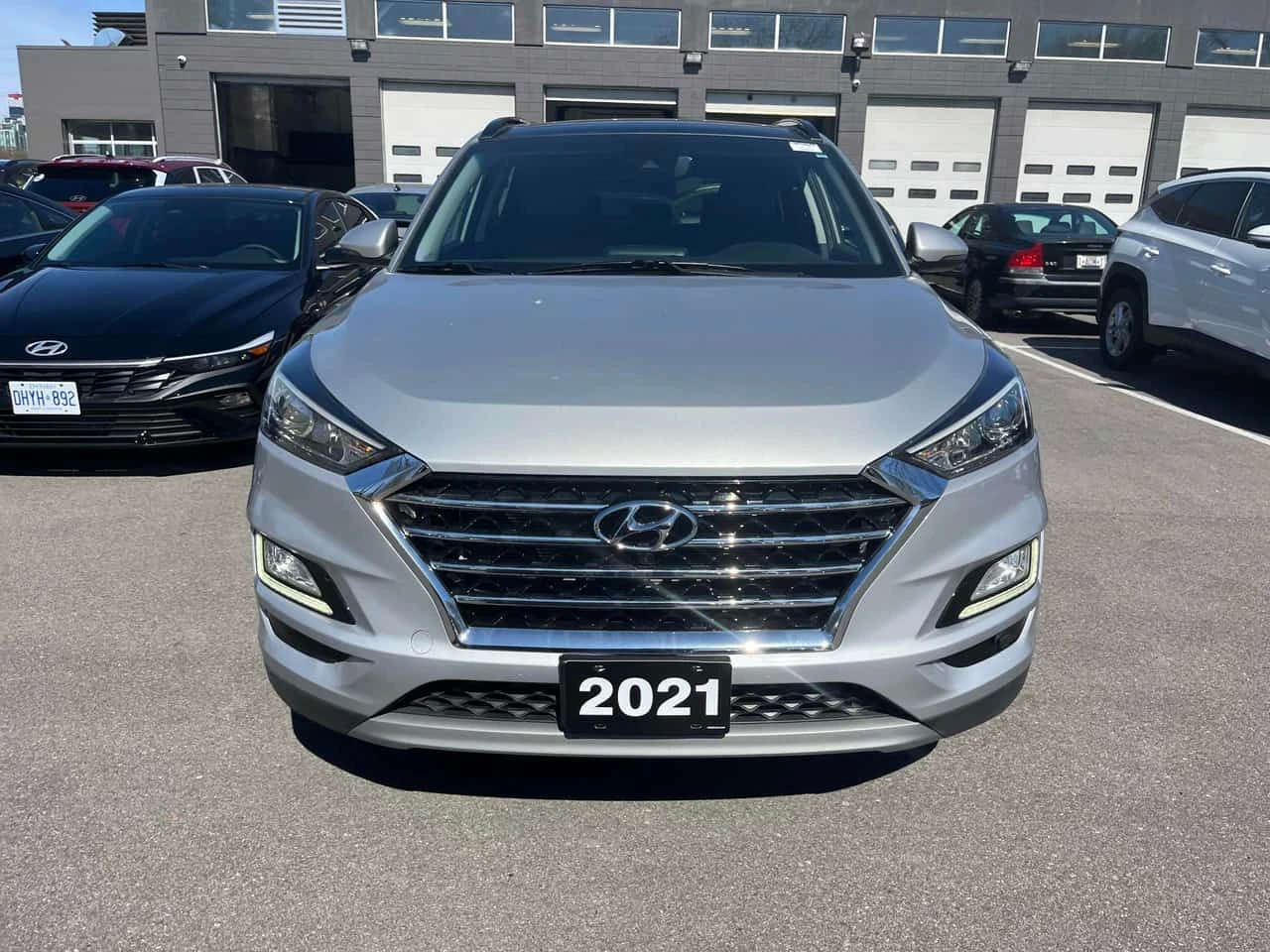 Hyundai Tucson * Luxury * 360 * PANO * ПОДГРЕВ, снимка 6 - Автомобили и джипове - 54503571