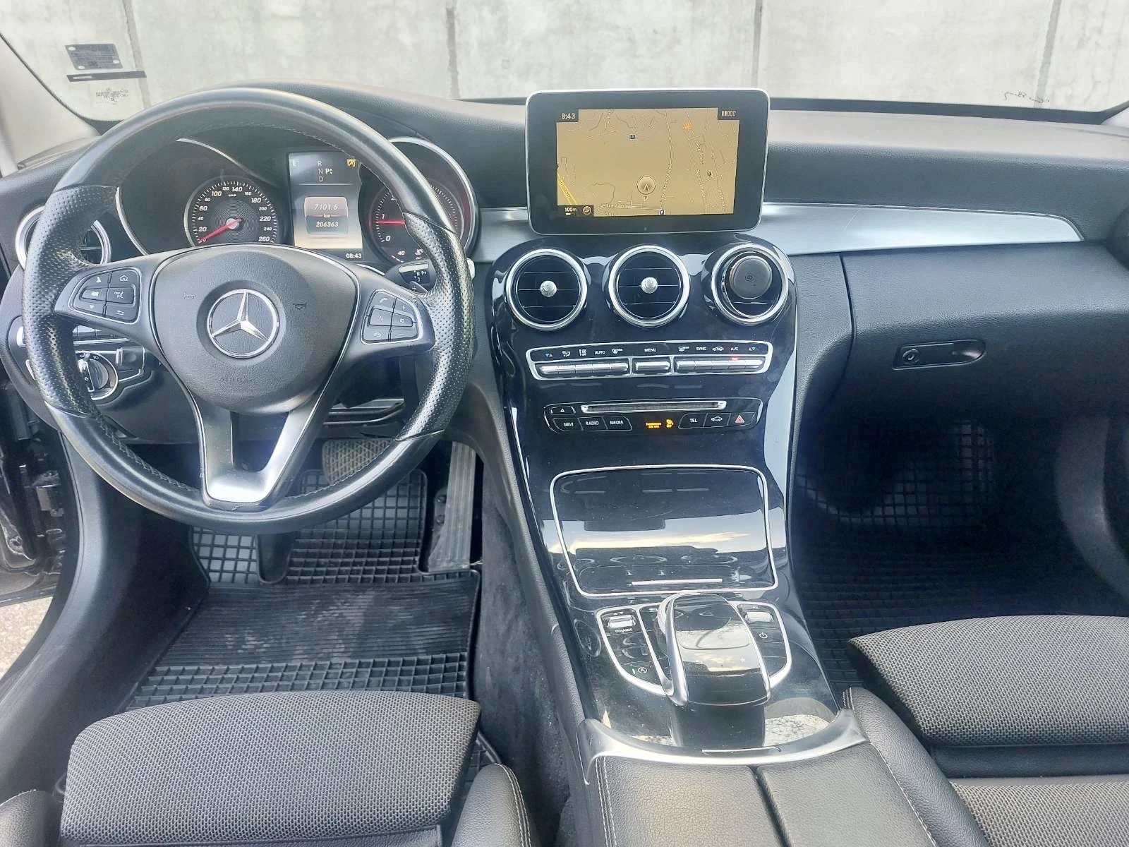 Mercedes-Benz C 250 d* 4MATIC* 18 AMG* ПОДГРЕВ* ШИБИДАХ, снимка 10 - Автомобили и джипове - 54633055