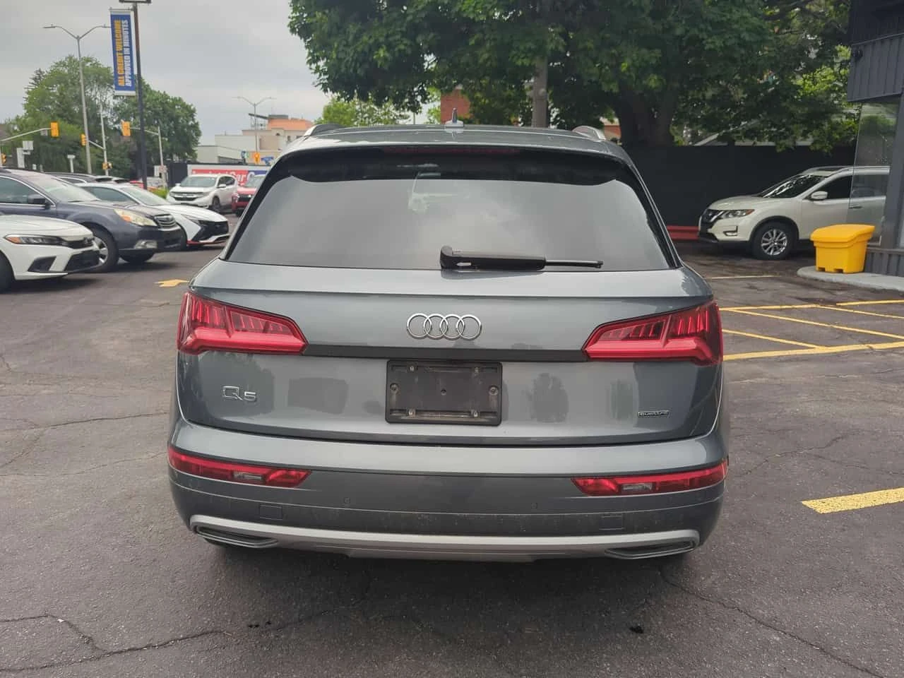 Audi Q5 * Technik * CARFAX * B&O * 360 КАМЕРА * ПАНОРАМА, снимка 4 - Автомобили и джипове - 54809978