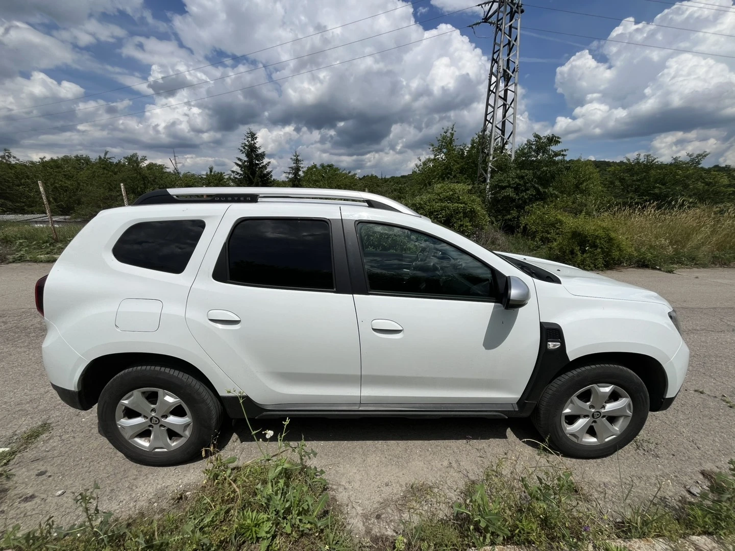 Dacia Duster, снимка 3 - Автомобили и джипове - 55099804