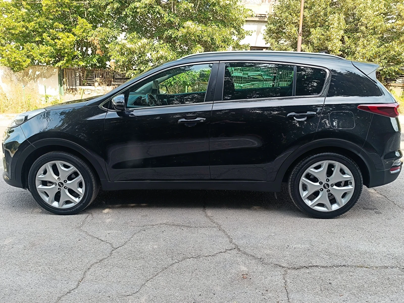 Kia Sportage 1.6 Gdi Бензин Газ 141000км, снимка 10 - Автомобили и джипове - 55937047