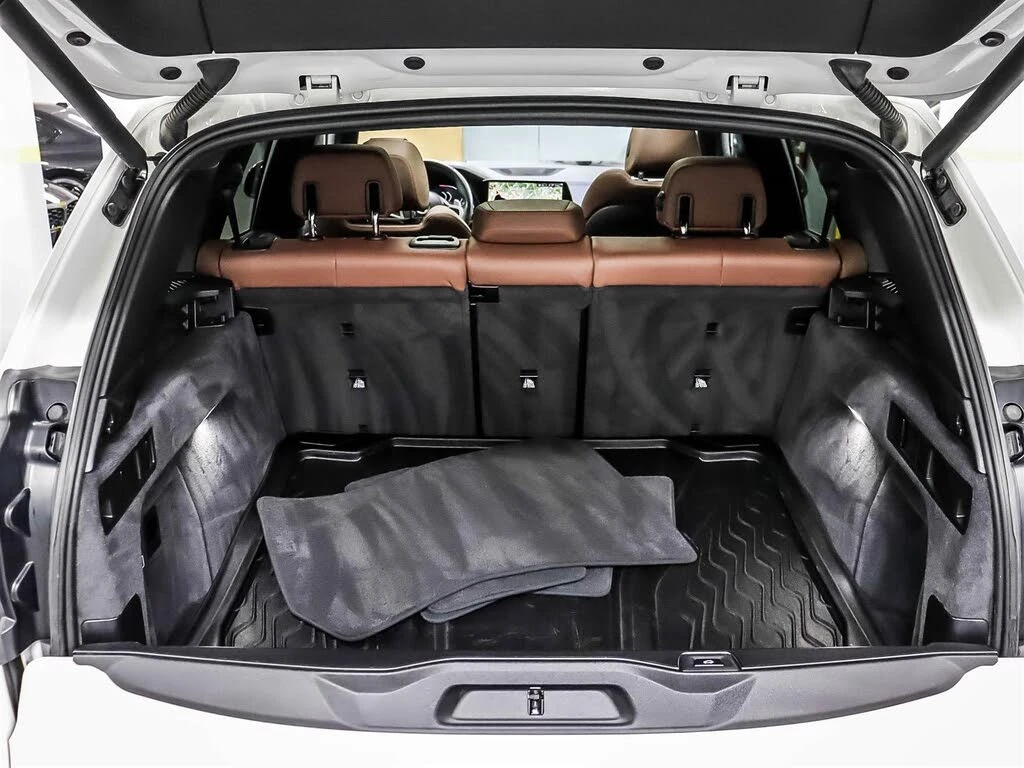 BMW X5 xDrive40i /M sport/ Панорама/Adaptive cruis/Криста, снимка 17 - Автомобили и джипове - 55940435