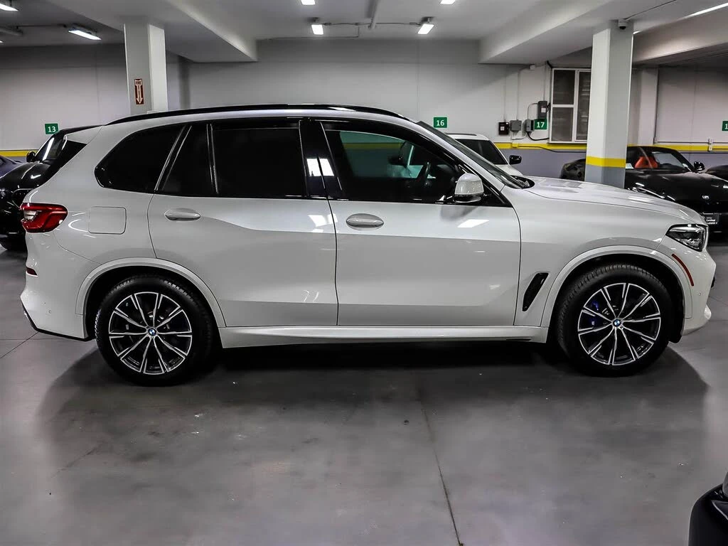 BMW X5 xDrive40i /M sport/ Панорама/Adaptive cruis/Криста, снимка 4 - Автомобили и джипове - 55940435