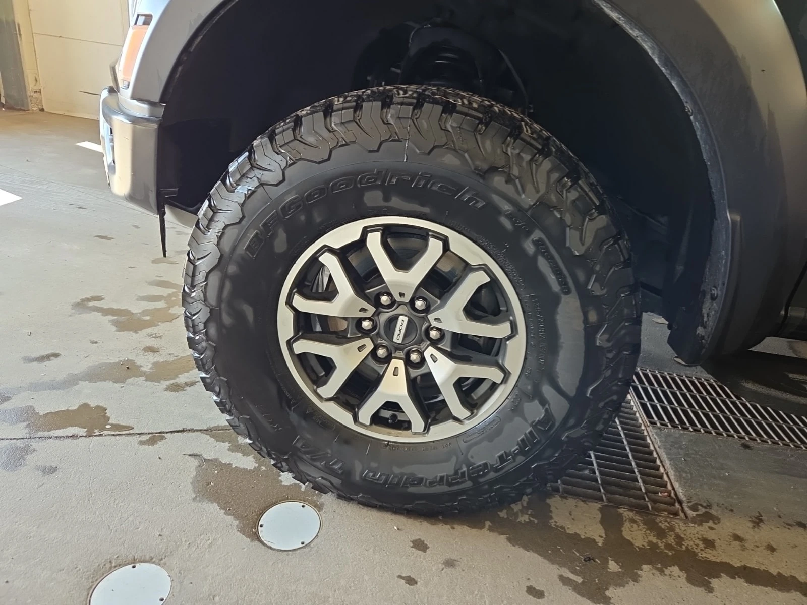 Ford F150 * RAPTOR CREW CAB SHORT BED * CARFAX * ОПЦИЯ ЗА ФИ, снимка 6 - Автомобили и джипове - 56059648