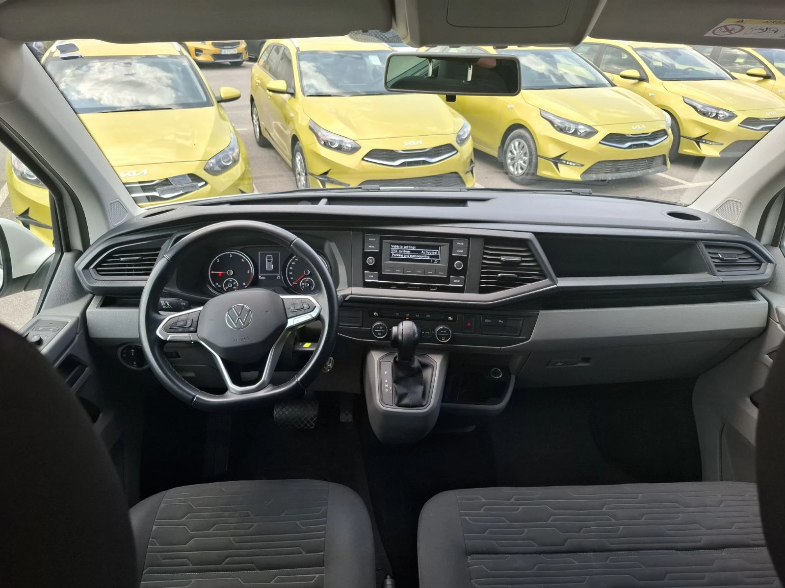 VW Caravelle 2.0 TDI  DSG 8+ 1 - изображение 8