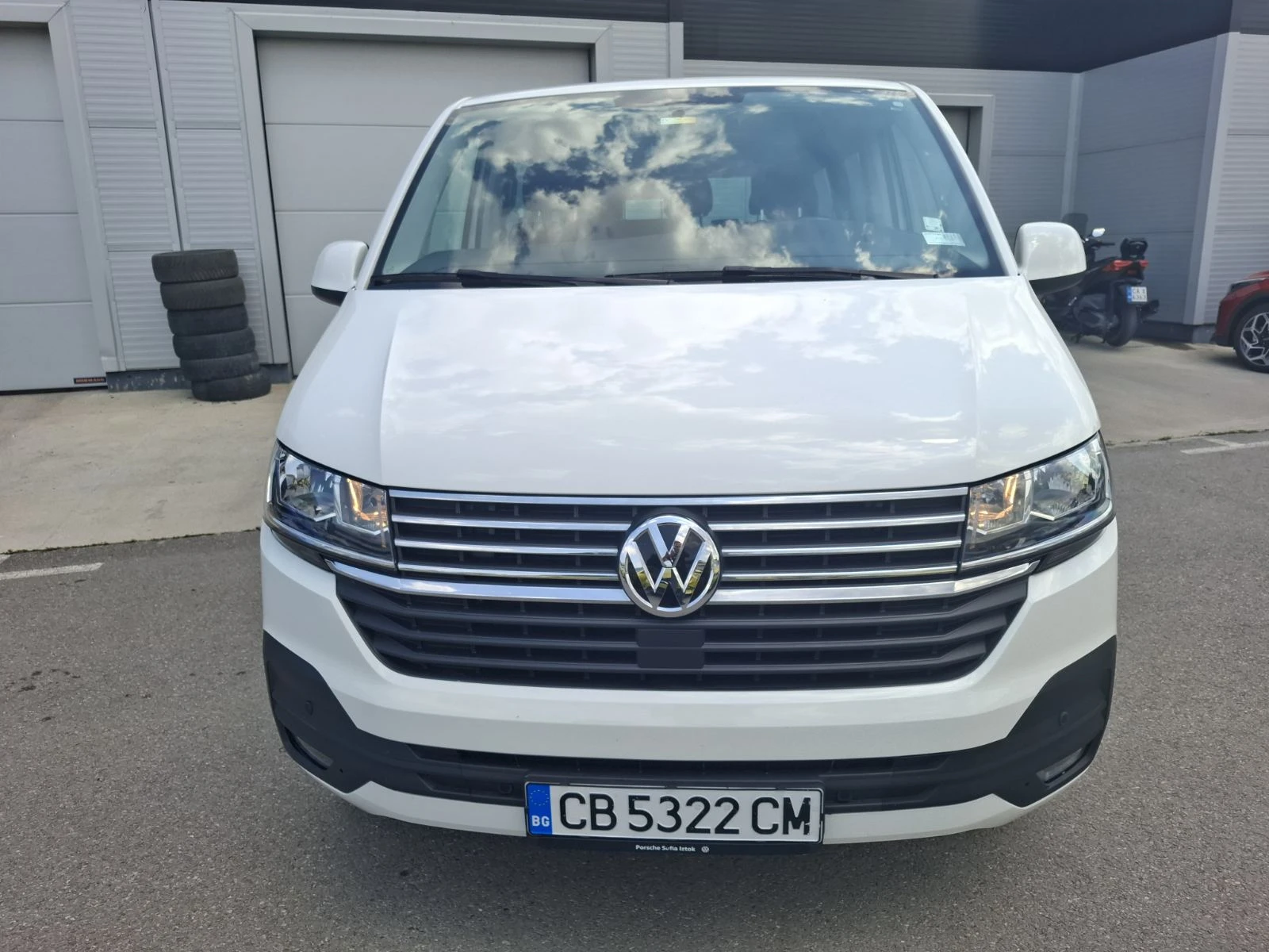 VW Caravelle 2.0 TDI  DSG 8+ 1 - изображение 2
