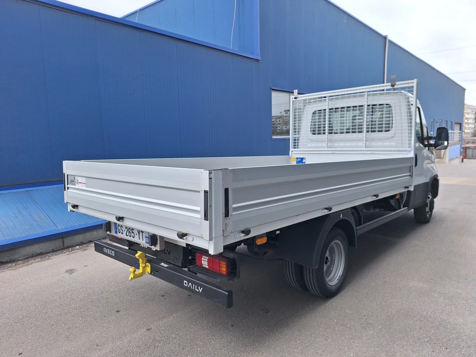 Iveco Daily, снимка 4 - Бусове и автобуси - 54027914