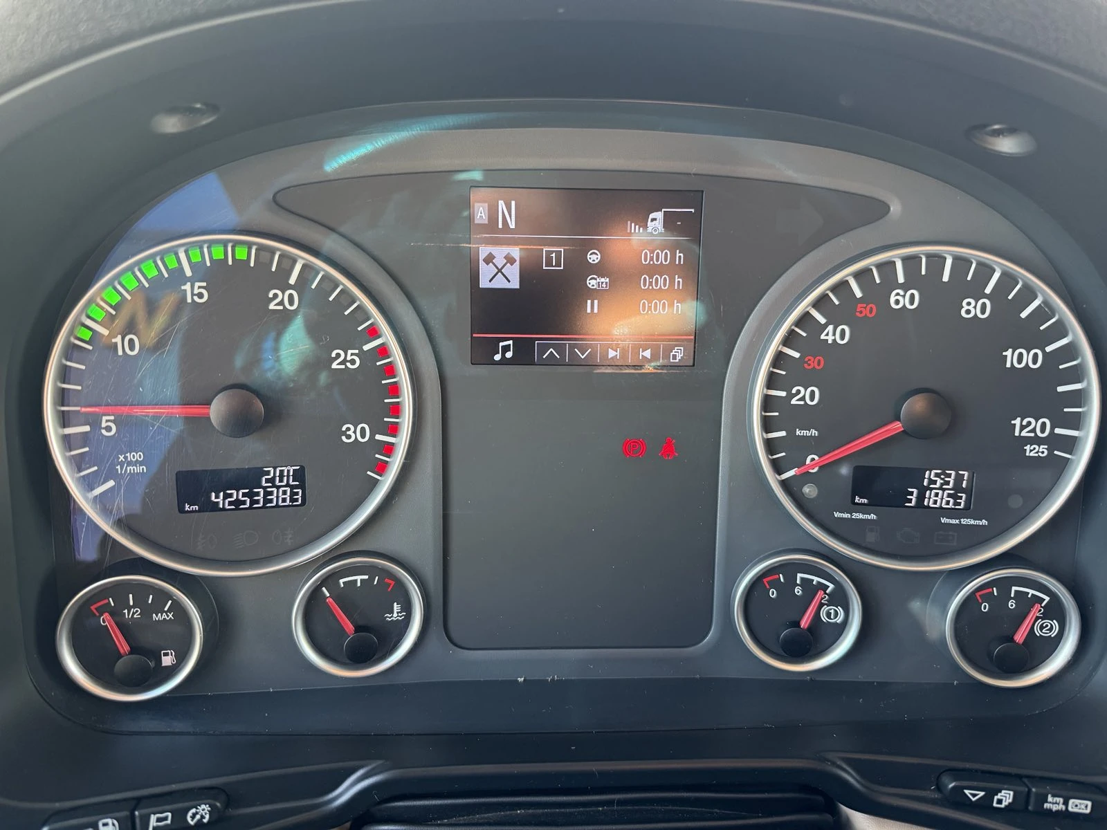 Man Tgx 18.460 - изображение 8