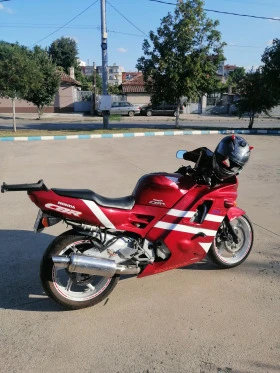     Honda Cbr F2